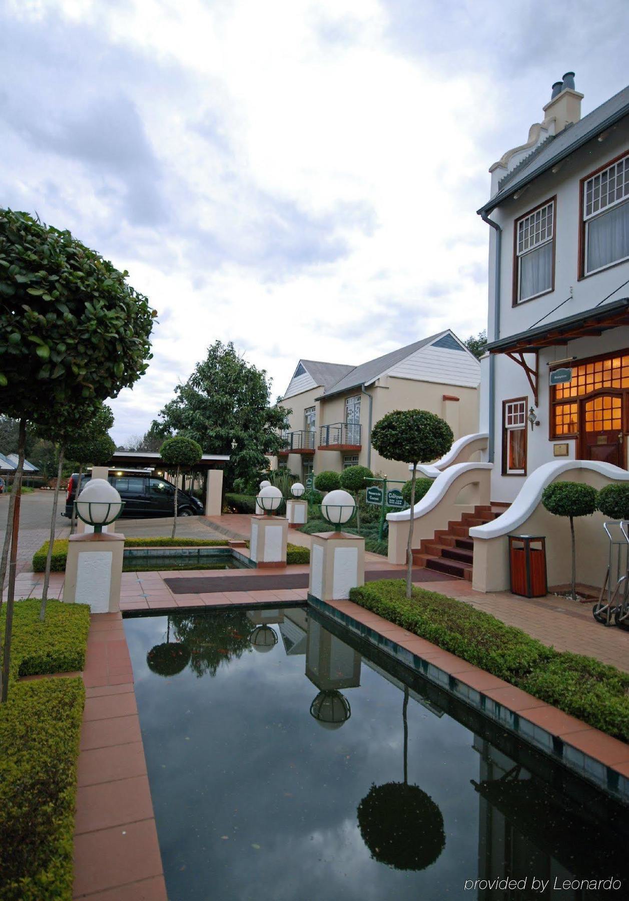 Courtyard Hotel Arcadia Pretoria Exterior photo